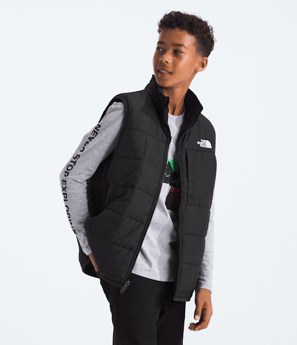Boys-Reversible-Shasta-Vest-TNF-MODEL34.png