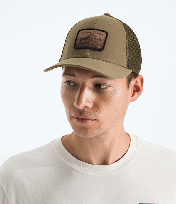 Graphic-Mudder-Trucker-Hat-TNF-MODELBACK.png