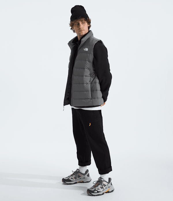 Mens-Aconcagua-3-Vest-TNF-HERO2.png