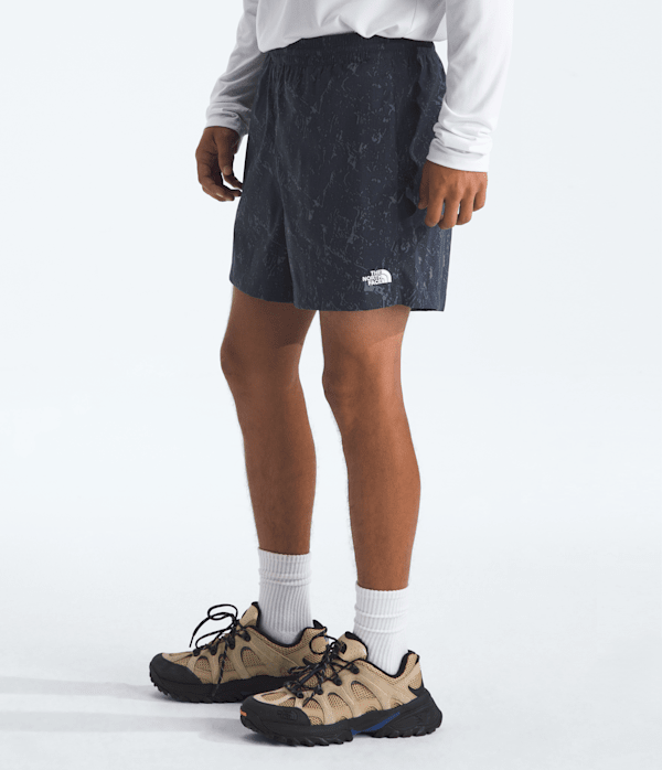 Mens-Class-V-Pathfinder-PullOn-5-ShortsPrint-TNF-MODEL34.png