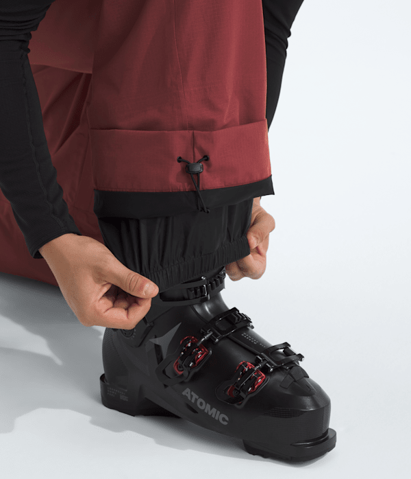Mens-Dragline-Bibs-TNF-MODELALT1.png