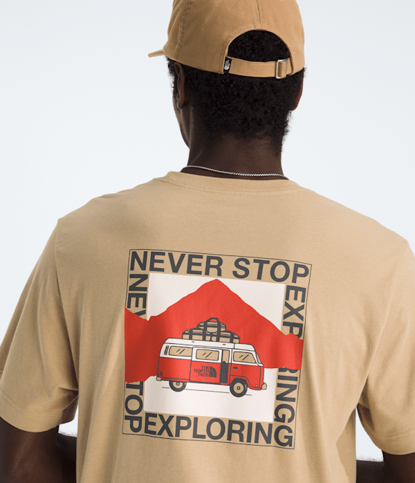 Mens-Escape-The-City-Regular-ShortSleeve-Tee-TNF-HERO2.png
