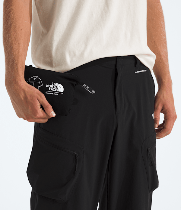 Mens-Packable-ShortSleeve-Shirt-TNF-MODELALT6.png
