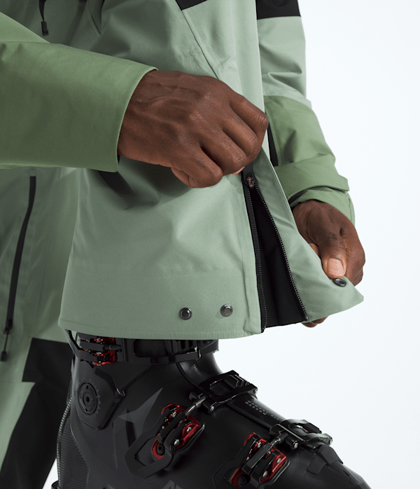 Mens-Summit-Series-Verbier-GORETEX-Bibs-TNF-MODELALT1.png