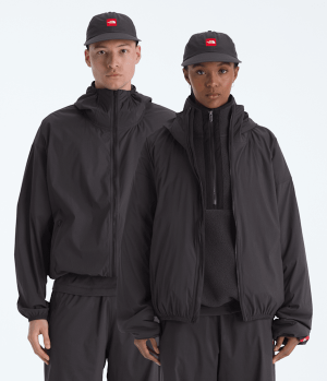Men’s TNF Red Box Packable Hooded Wind Jacket
