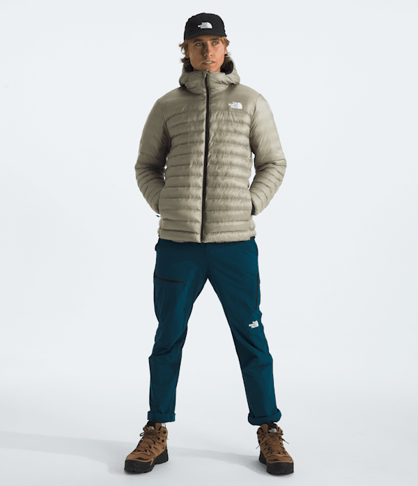 Mens-Terra-Peak-Hoodie-TNF-HERO2.png