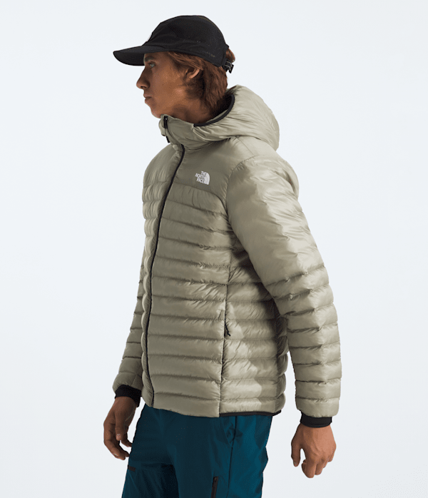 Mens-Terra-Peak-Hoodie-TNF-MODEL34.png