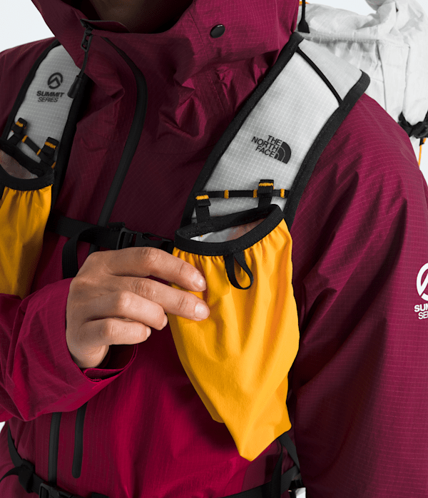 Summit-Series-Advanced-Mountain-Kit-25L-Pack-TNF-ALT3.png