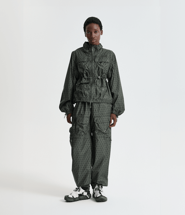 TNF-x-Cecilie-Bahnsen-Tenzin-Convertible-Jacket-TNF-HERO.png