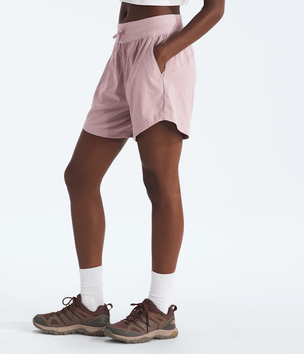 Womens-Aphrodite-Arise-5-Shorts-TNF-MODEL34.png