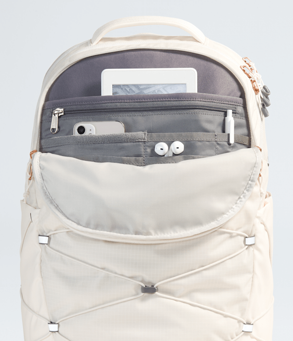 Womens-Borealis-Luxe-Backpack-TNF-DETAIL1.png