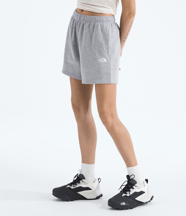 Womens-Evolution-Simple-Dome-Regular-Shorts-TNF-MODEL34.png