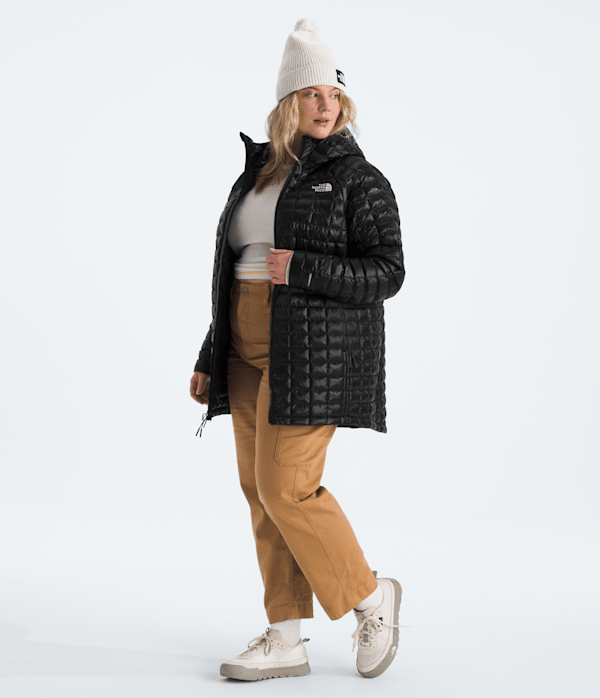 Womens-Plus-THERMOBALL-Hooded-Parka-TNF-HERO2.png
