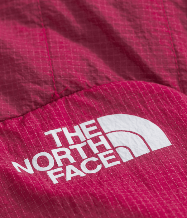 Womens-Summit-Series-5050-AMK-Hoodie-TNF-DETAIL3.png