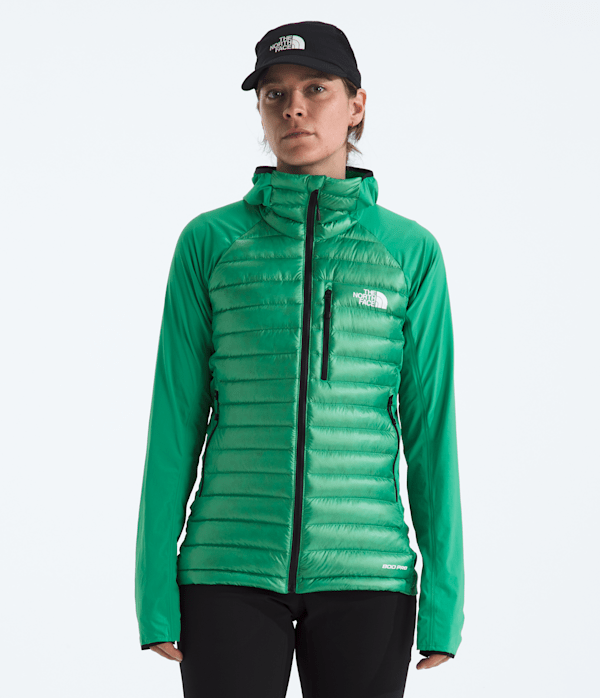 Womens-Summit-Series-Breithorn-LT-Hybrid-Hoodie-TNF-HERO.png