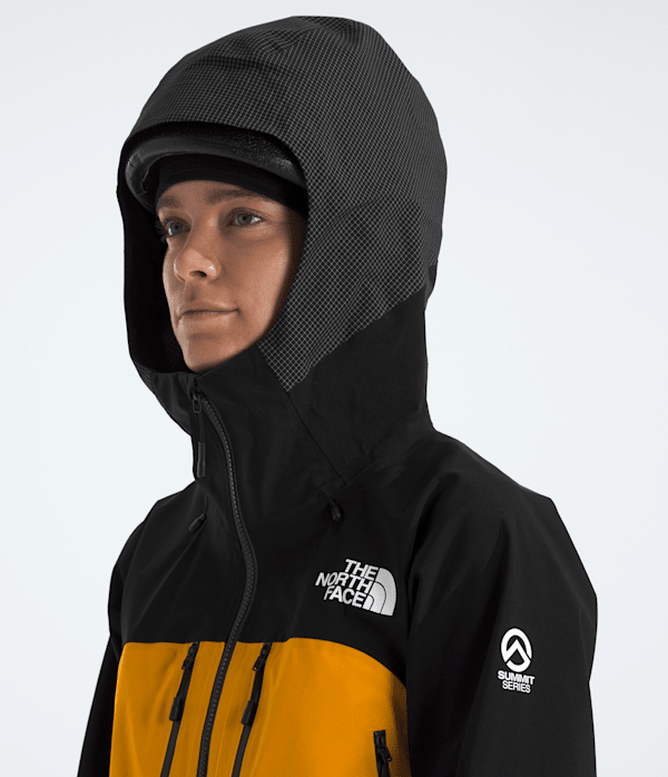 Womens-Summit-Series-Mountain-GORETEX-Pro-Jacket-TNF-MODELHOOD2.png