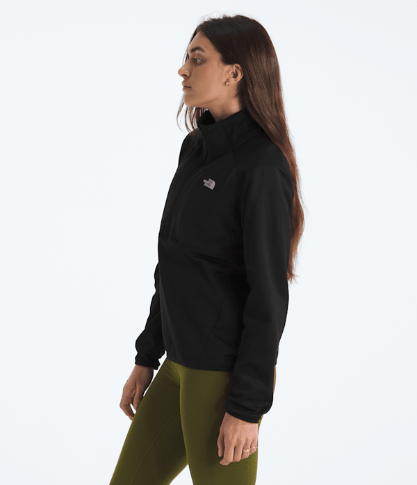 Womens-TNF-Performance-Fleece-Zip-TNF-MODEL34.png