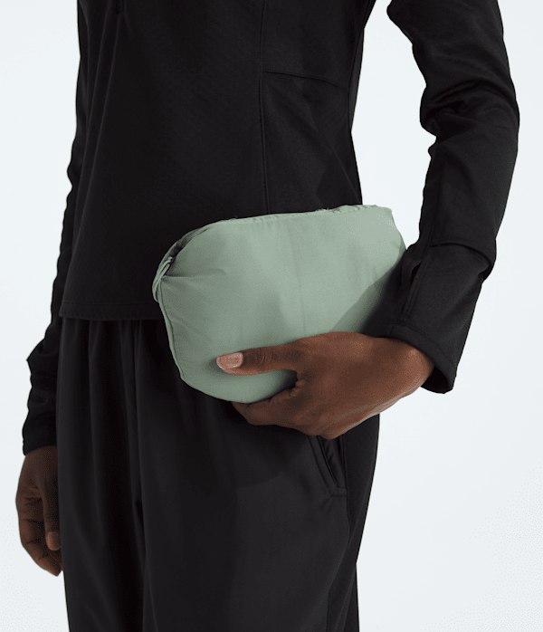 Womens-Winter-Warm-Pro-Jacket-TNF-MODELALT6.png