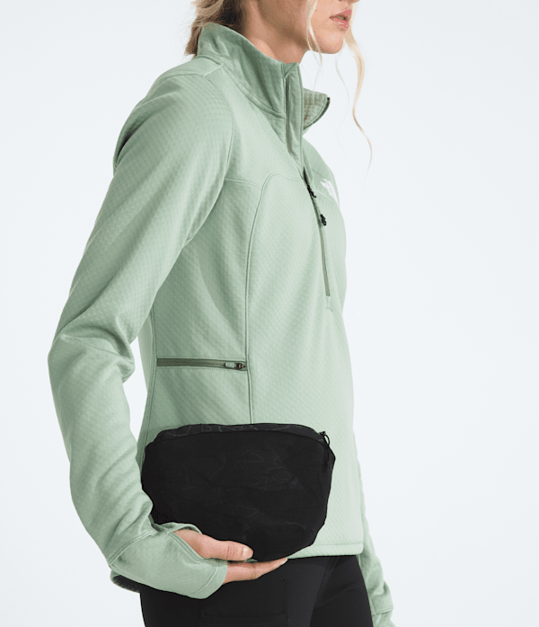 Womens-Winter-Warm-Pro-JacketPrint-TNF-MODELALT6.png
